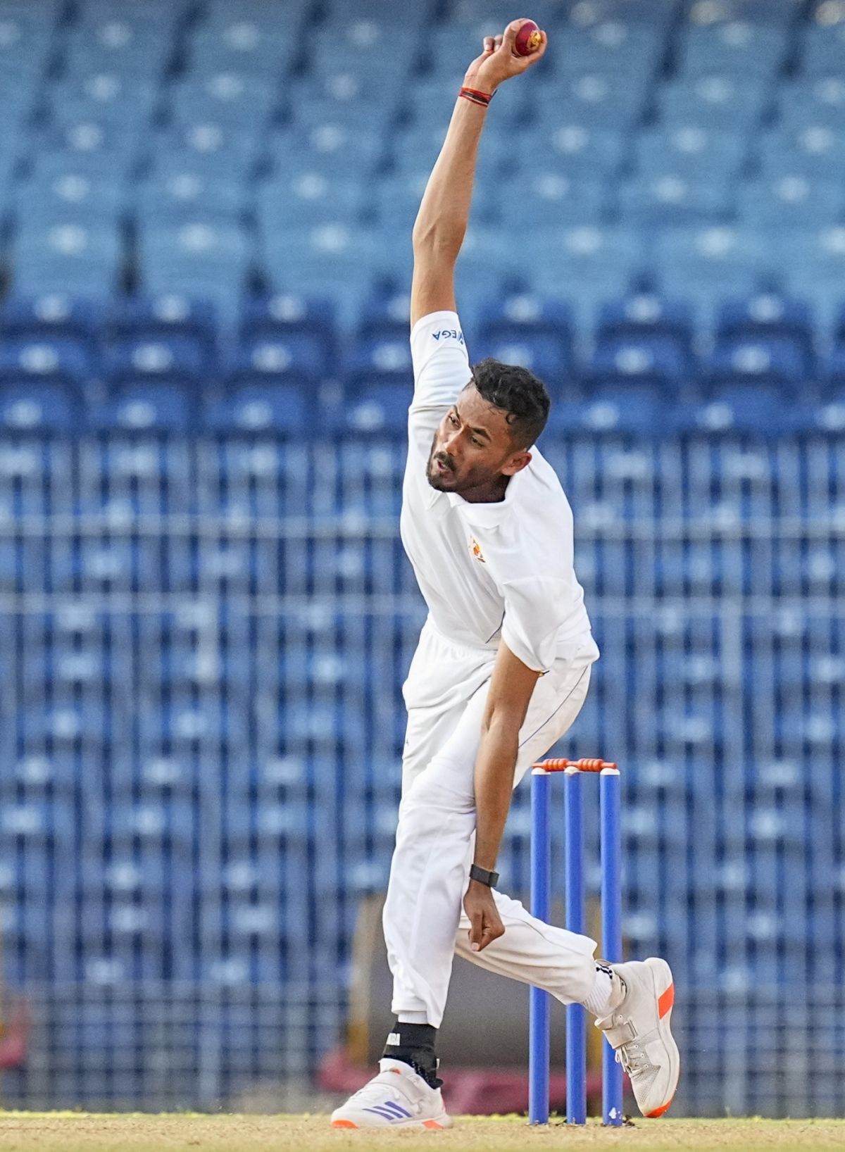 William O'Rourke wears his maiden Test cap | ESPNcricinfo.com