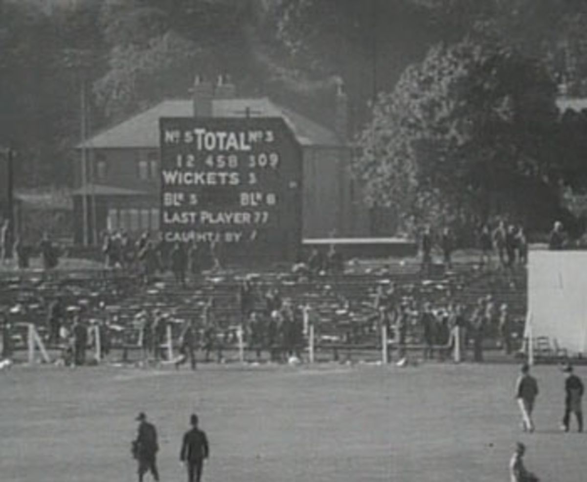 The Scoreboard At The Close Of Play In The Headingley Test Of 1930 Bradman 309 Not Out Espncricinfo Com