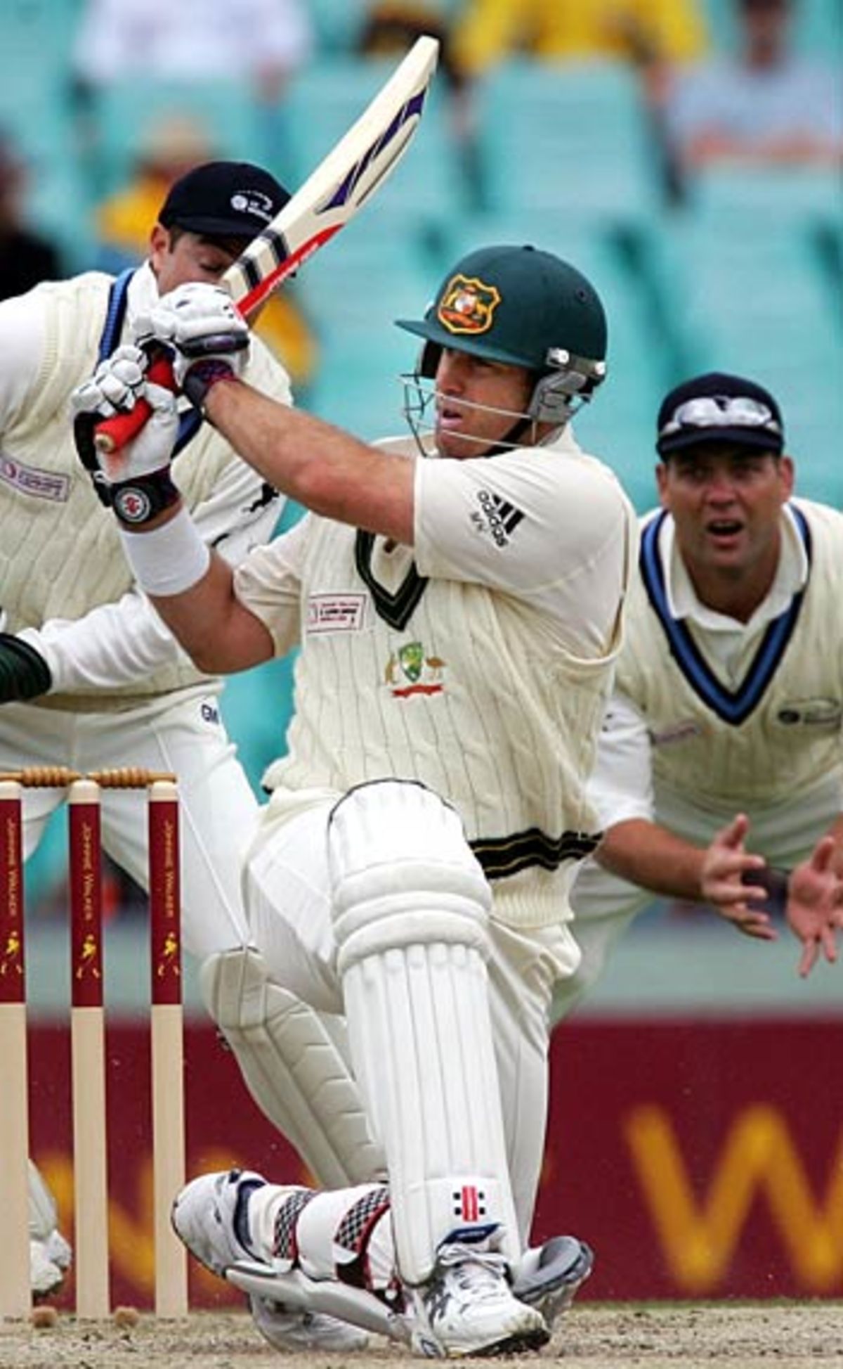 Ricky Ponting having an chat with Simon Taufel