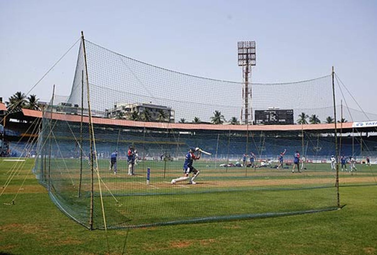 England players train at the Wankhede Stadium nets, Mumbai, March 17 2006