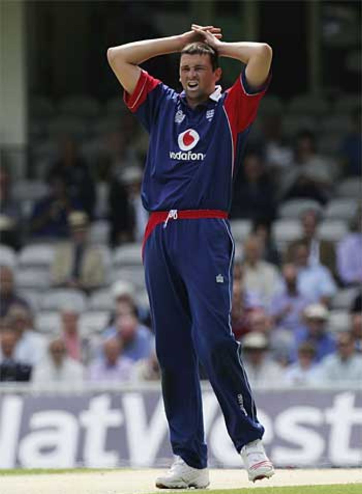 Steve Harmison misses out this time, but soon strikes, England v Sri Lanka, The Oval, June 20, 2006
