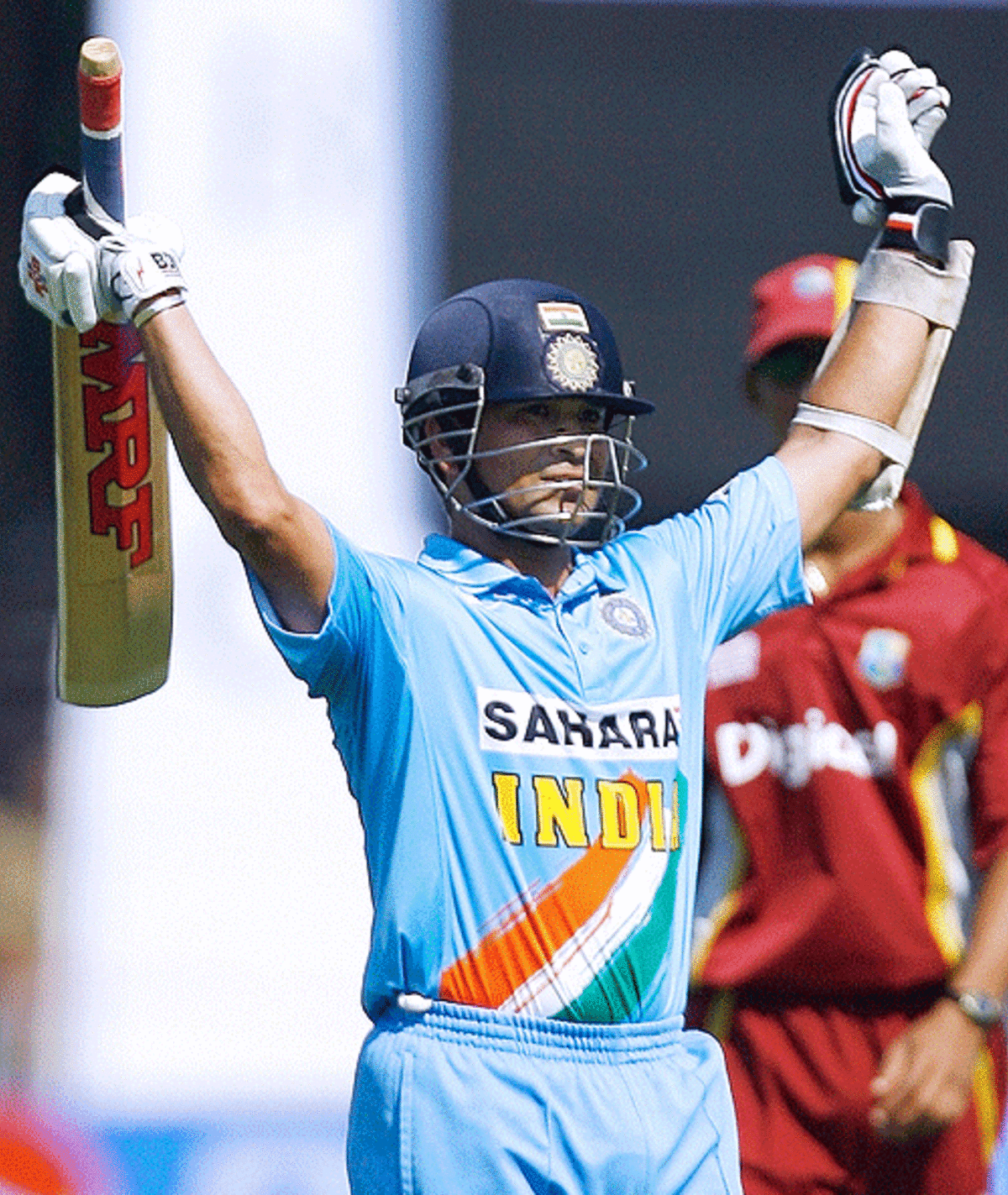 Sachin Tendulkar brought up his 41st century off the last ball of the innings, India v West Indies, 4th ODI, Vadodara, January 31, 2007