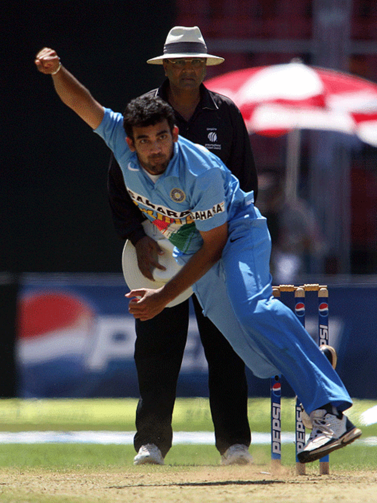 Zaheer Khan was impressive with his yorkers en route to 5 for 42