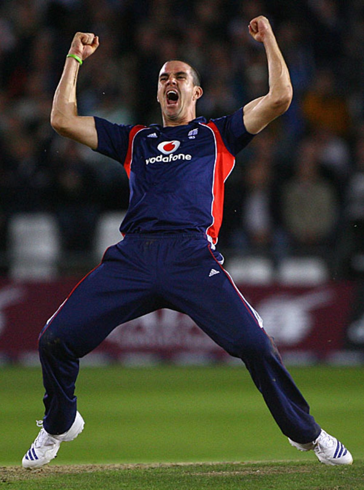 An Elegant And Subdued Celebration From Kevin Pietersen | ESPNcricinfo.com