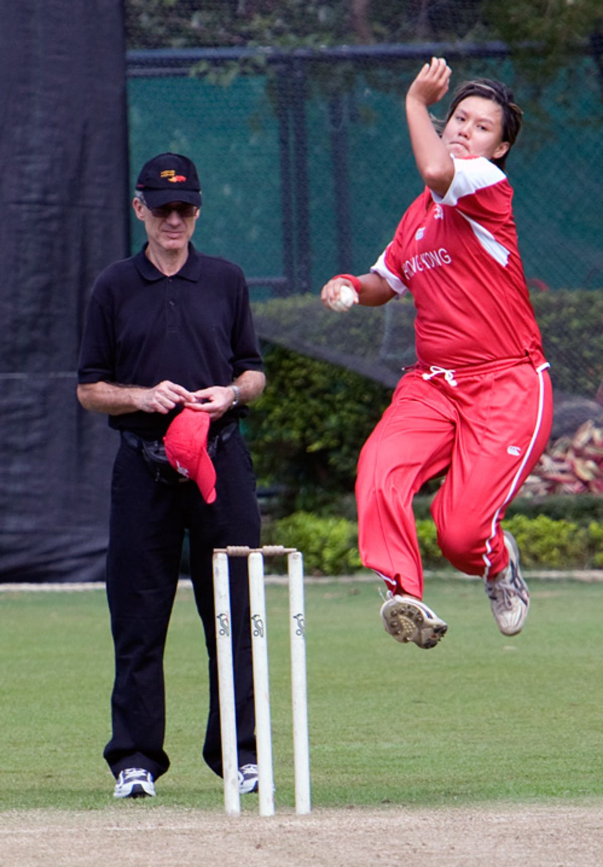 Connie Wong bowling. HK Women v. Japan Women, HKCC 09.10.2008