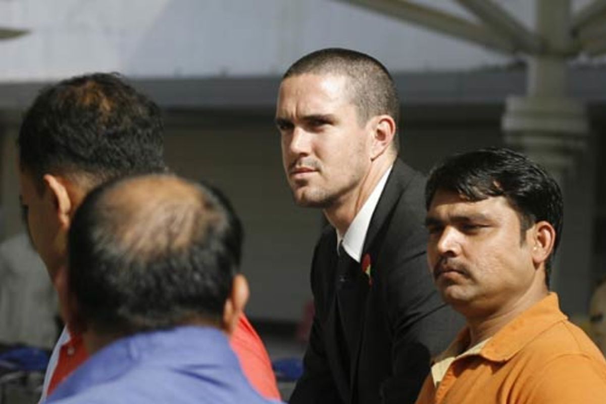 Kevin Pietersen Arrives In India ESPNcricinfo Com