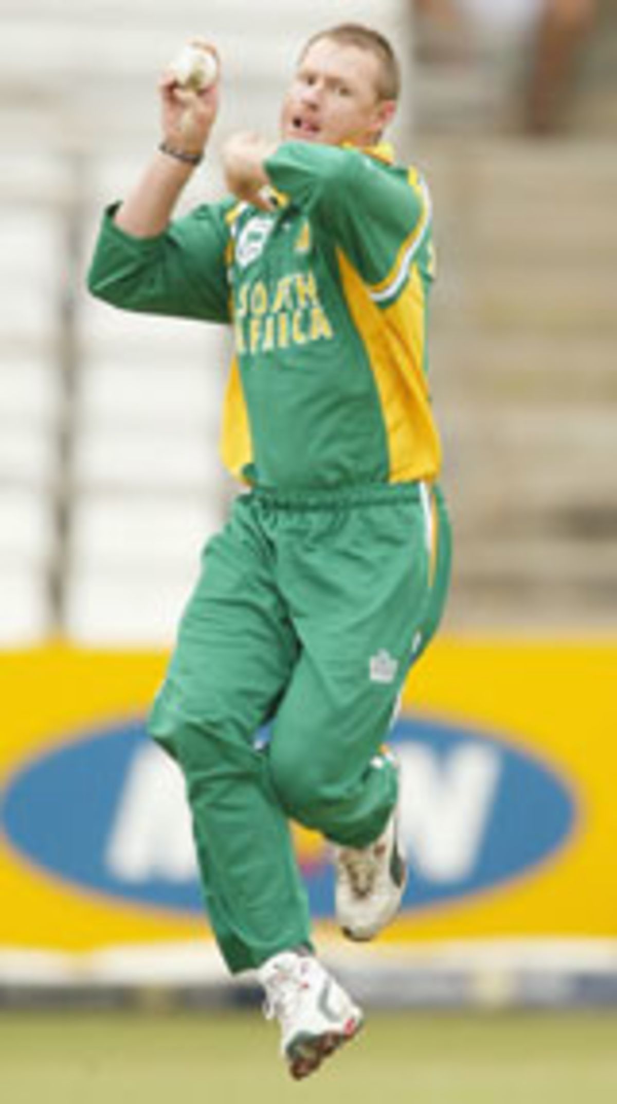 Lance Klusener Bowling ESPNcricinfo lance-klusener-bowling-espncricinfo