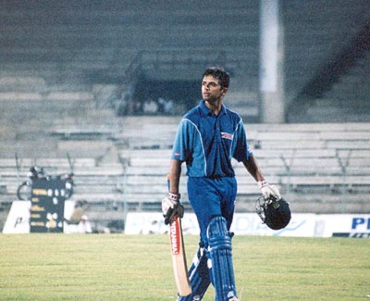 Dravid Executes A Vicious Cut Off RB Patel | ESPNcricinfo.com