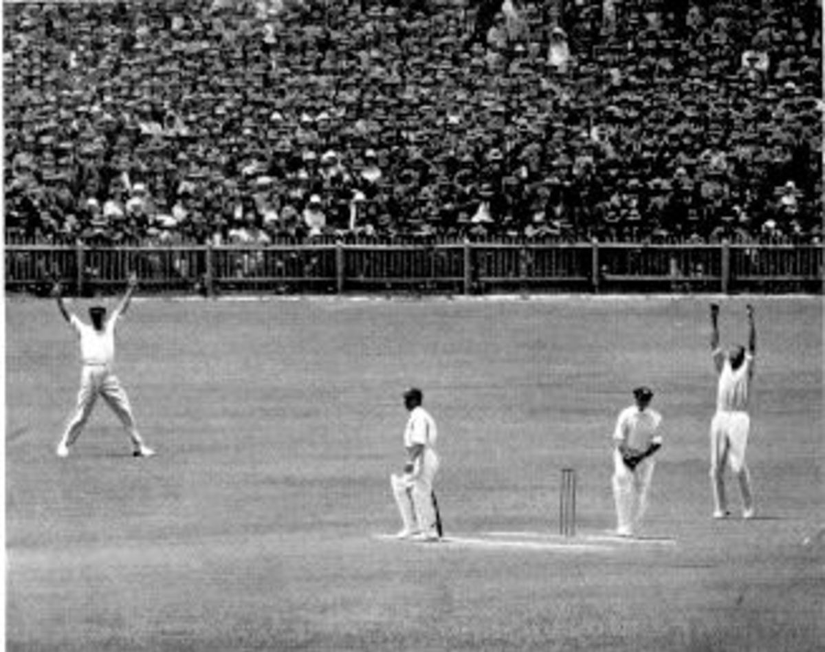 Australia v England, 1924-5. The catch that kept the Ashes in Australia, 3rd Test Freeman c Oldfield b Mailey
