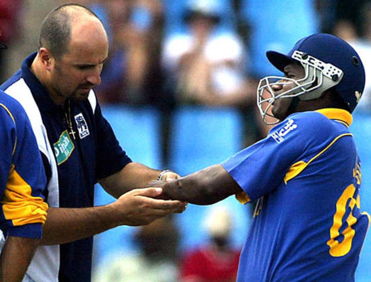 World Cup, 2003 -  Australia v Sri Lanka at Centurion, 7th March 2003