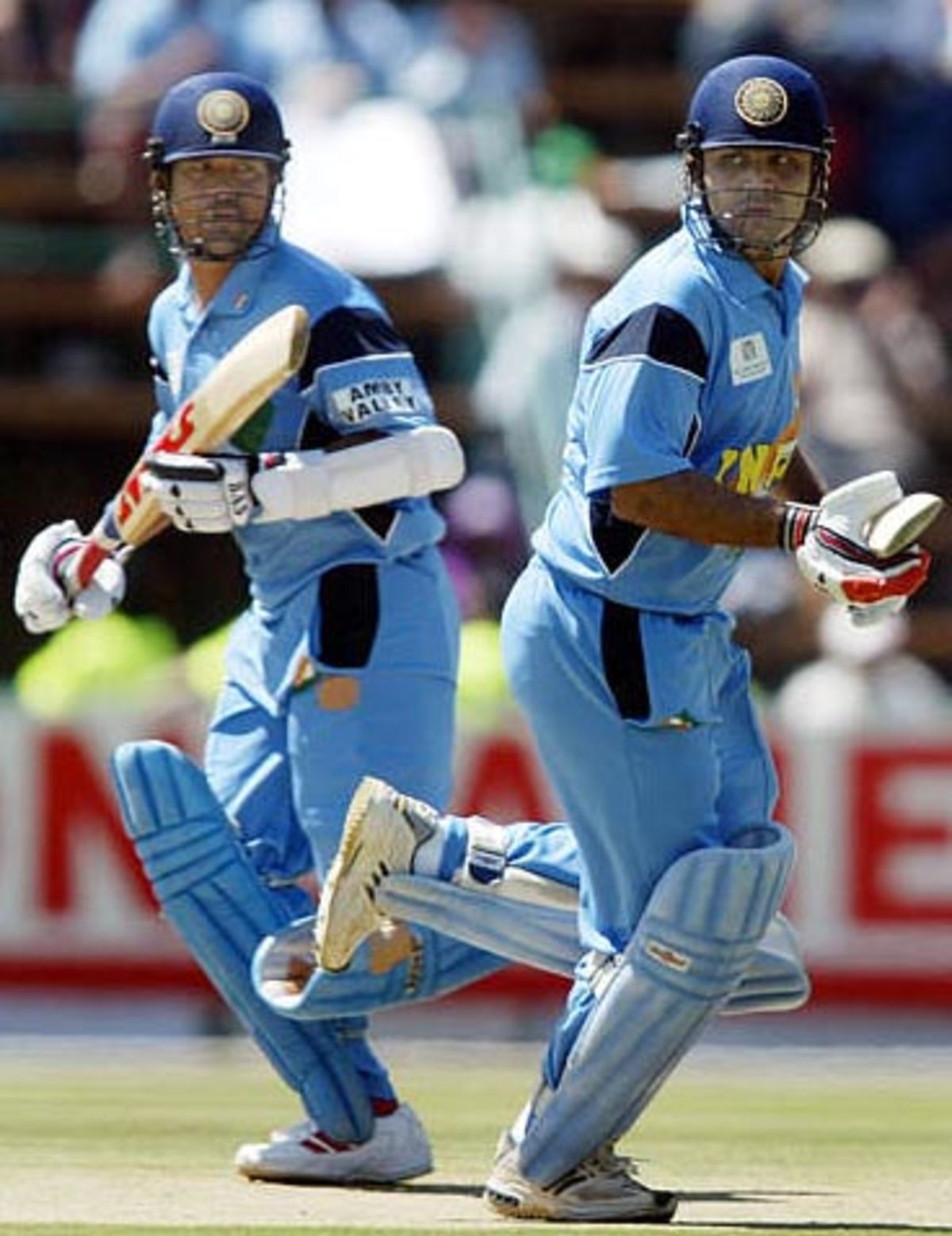 Mahendra Singh Dhoni, Virender Sehwag, Suresh Raina and Wasim Jaffer watch  others practice | ESPNcricinfo.com