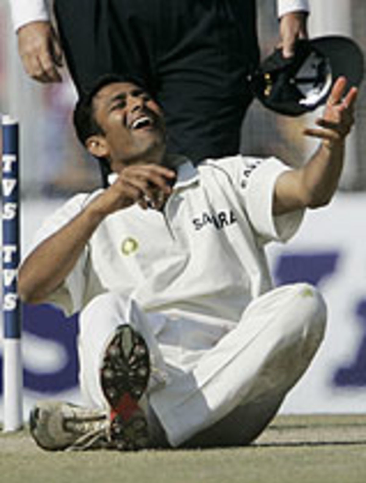 Anil Kumble Celebrates Espncricinfo Com