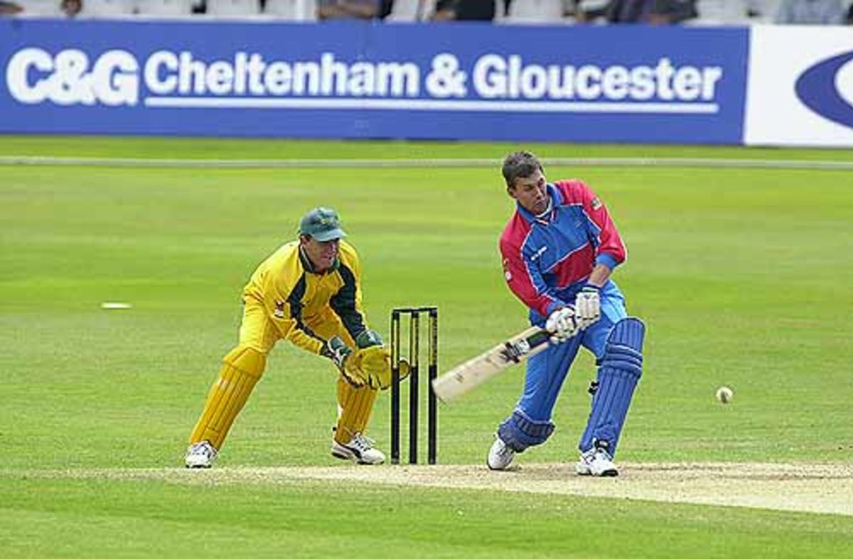 Neil Foster wielding the willow | ESPNcricinfo.com