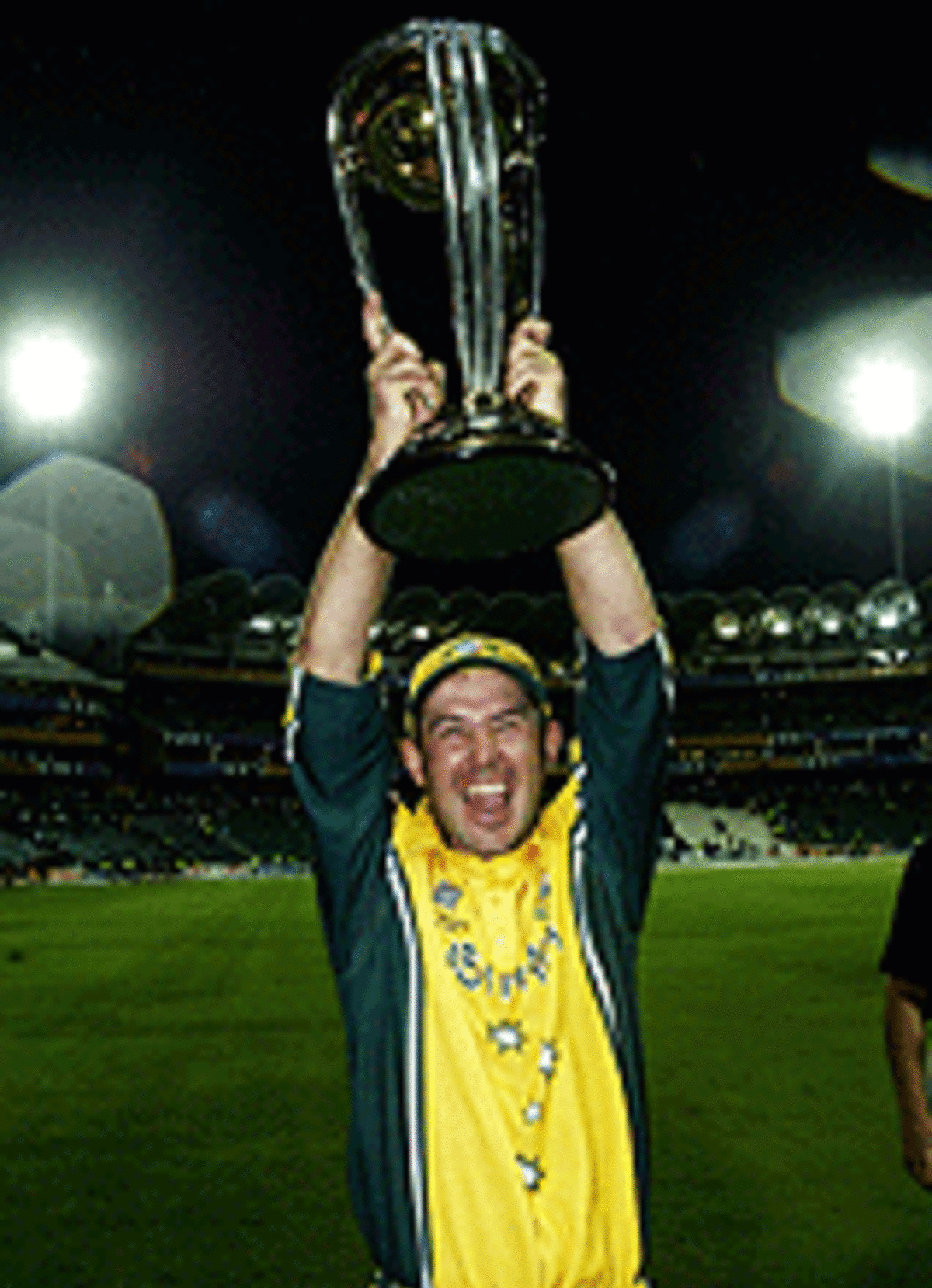 Ricky Ponting celebrates Wor…