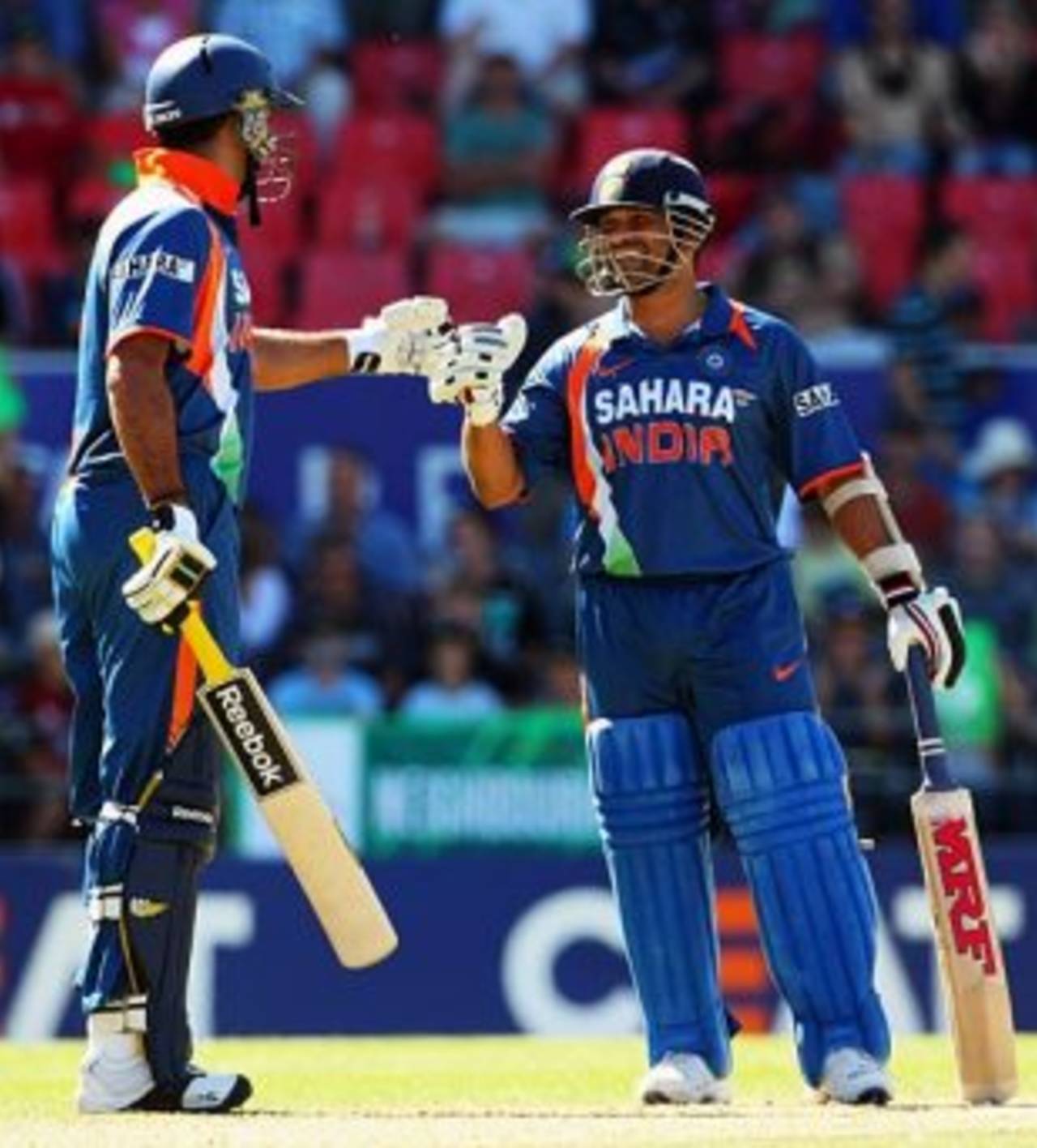 Yuvraj Singh and Sachin Tendulkar scored 69 runs in the batting Powerplay, New Zealand v India, 3rd ODI, Christchurch, March 8, 2009