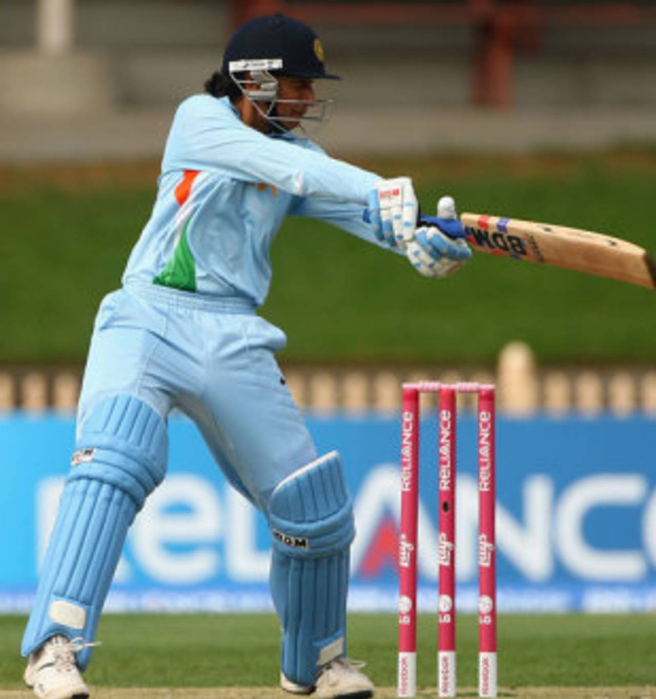 Anjum Chopra cuts behind point, Australia v India, Super Six, women's World Cup, Sydney, March 14, 2009