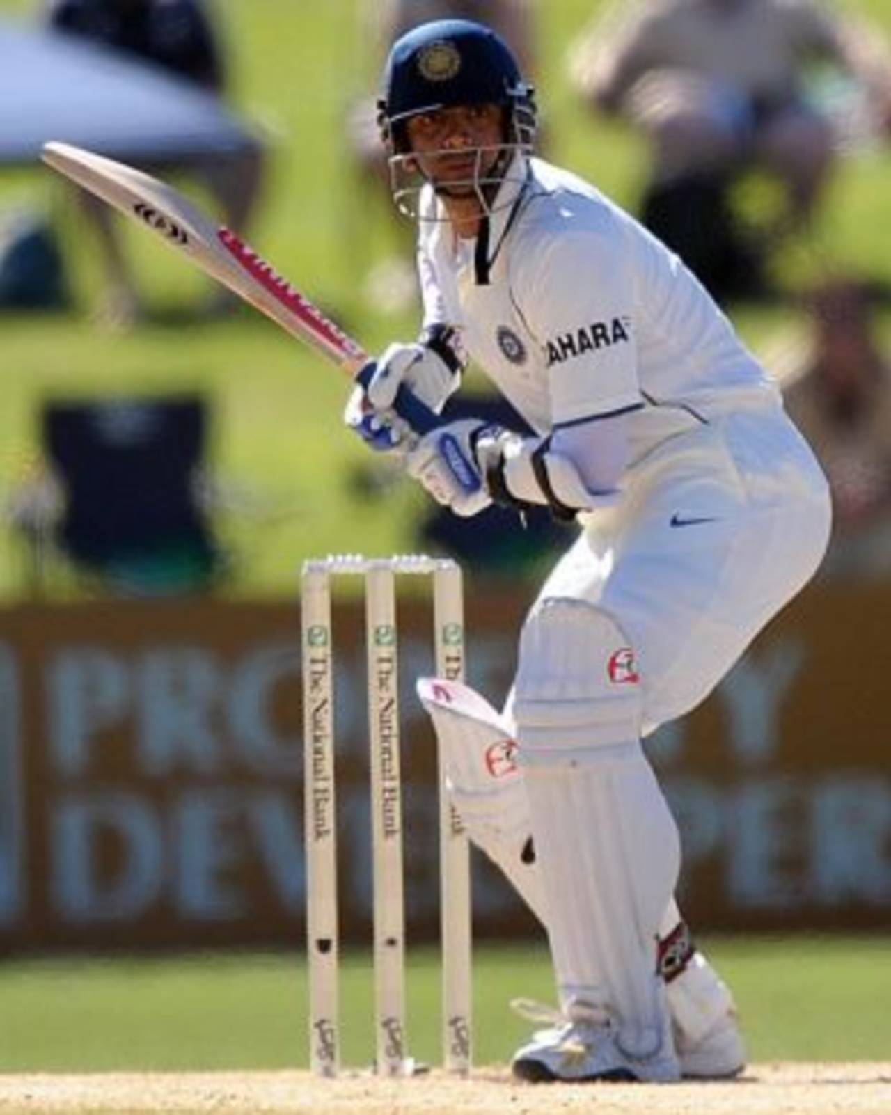 Rahul Dravid prepares to play the ball, New Zealand v India, 2nd Test, Napier, 4th day, March 29, 2009