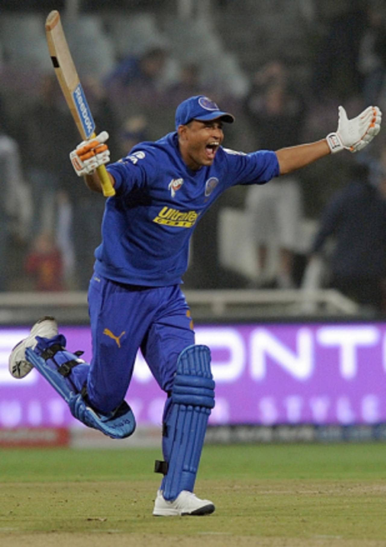 Yusuf Pathan's joy knows no bounds, Kolkata Knight Riders v Rajasthan Royals, IPL, 10th match, Cape Town, April 23, 2009