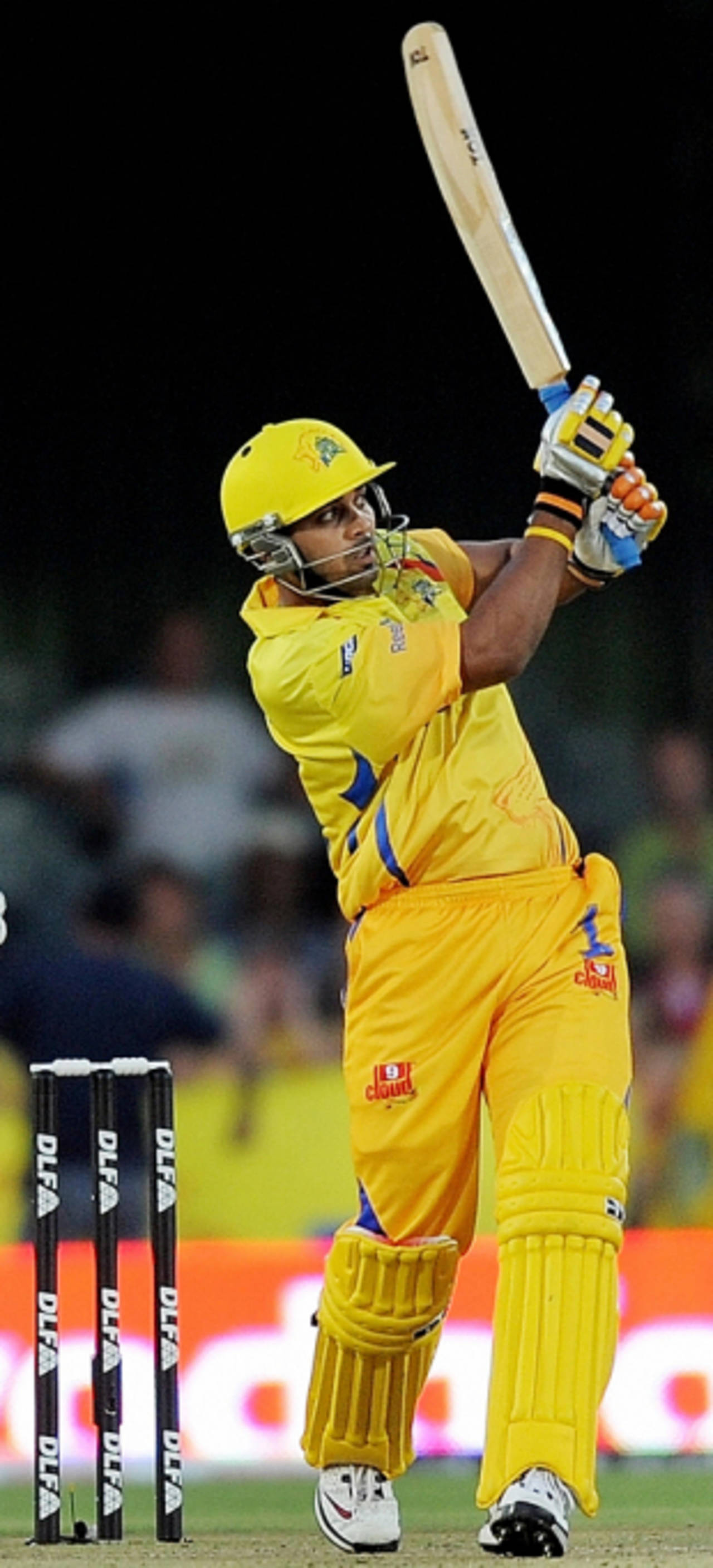 M Vijay lofts it to deep mid-wicket, Chennai Super Kings v Deccan Chargers, IPL, 29th match, East London, May 4, 2009
