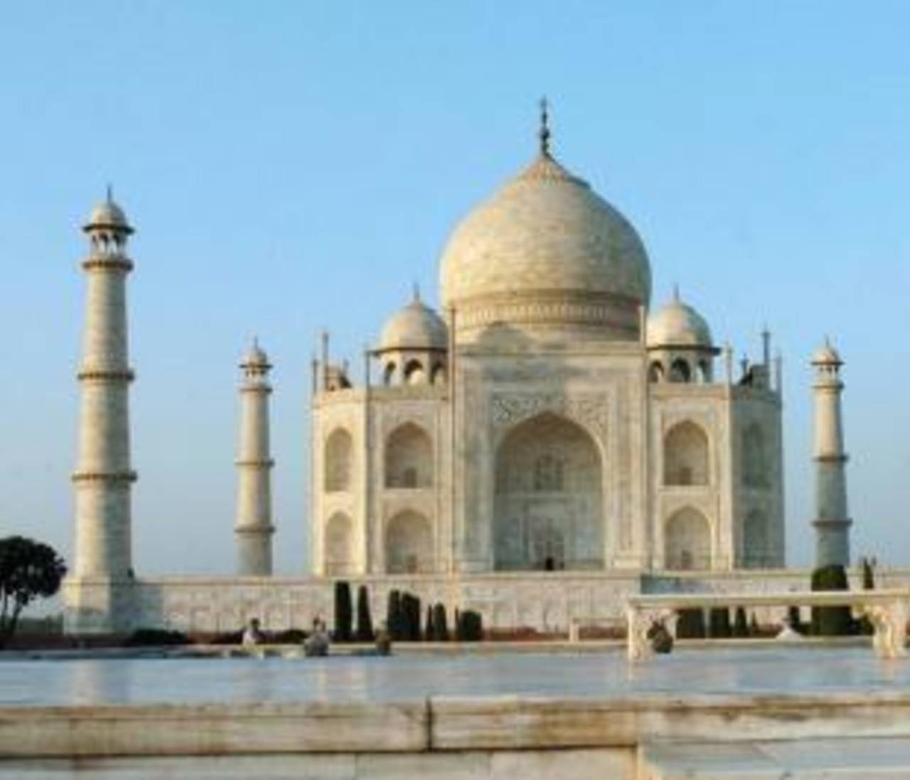 View of the Taj Mahal, Agra, India, November 3, 2008