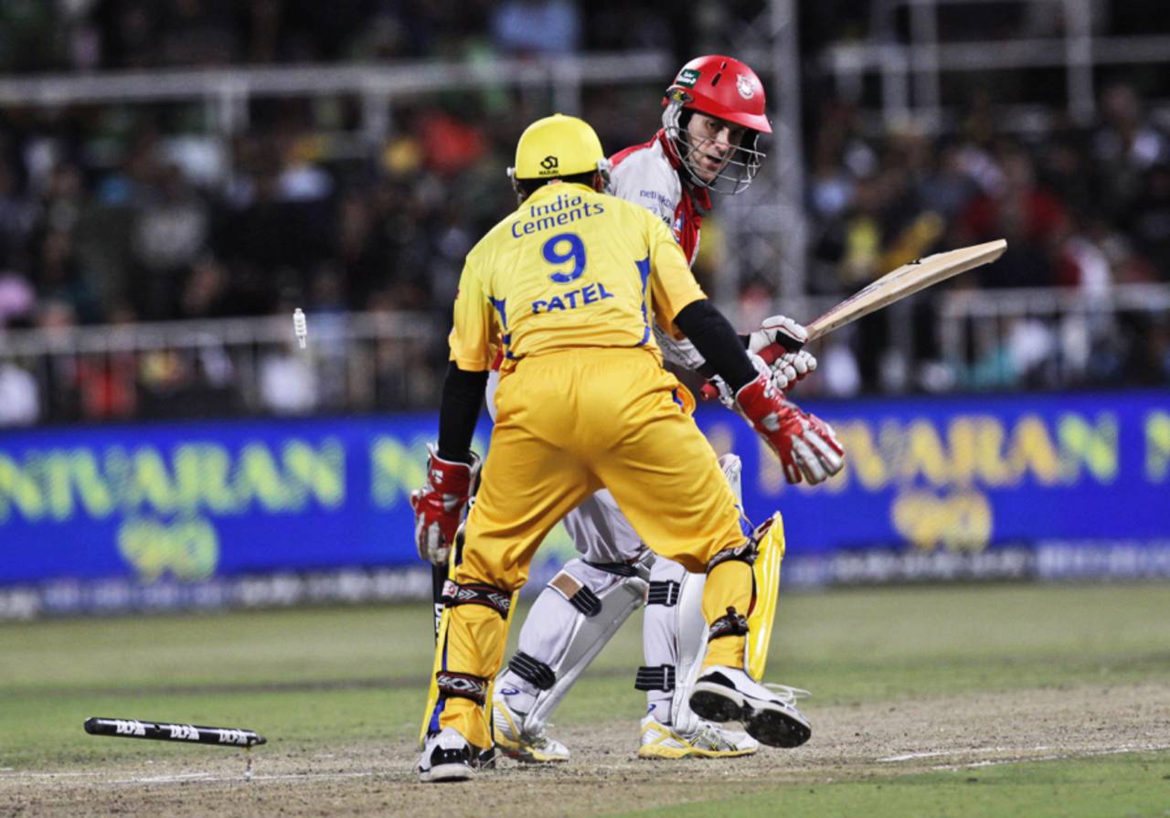 Simon Katich is bowled by Muthiah Muralidaran, Chennai Super Kings v Kings XI Punjab, IPL, 54th match, Durban, May 20, 2009