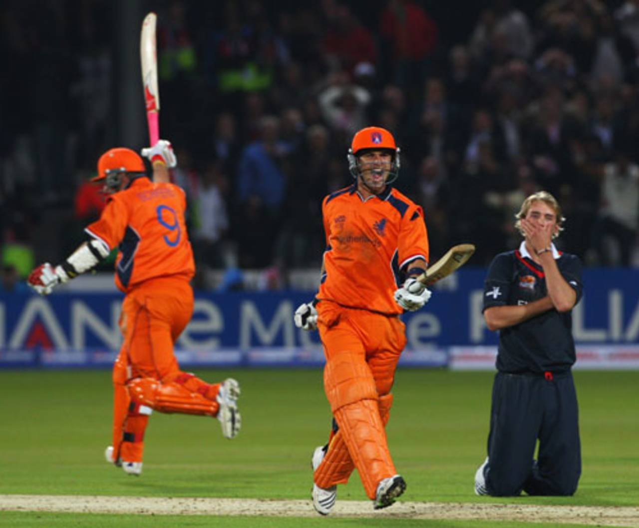 I miss, you run: England can never seem to get past the Dutch in T20s&nbsp;&nbsp;&bull;&nbsp;&nbsp;Associated Press