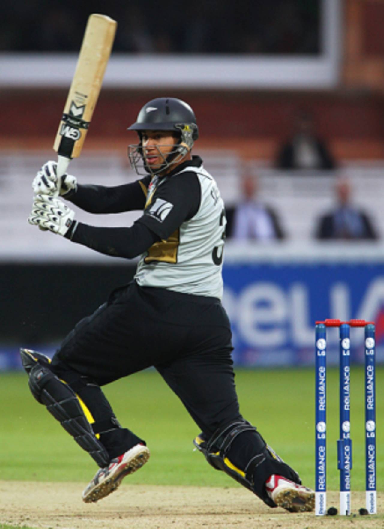 Ross Taylor's hamstring strain was a further cause for concern for New Zealand&nbsp;&nbsp;&bull;&nbsp;&nbsp;Getty Images