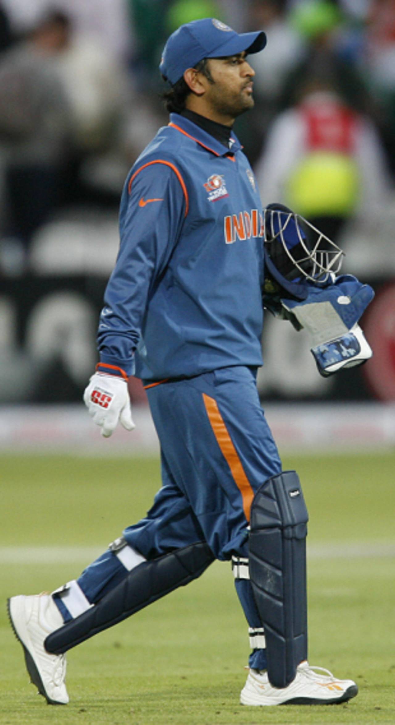 A disappointing day for MS Dhoni, India v West Indies, ICC World Twenty20 Super Eights, Lord's, June 12, 2009