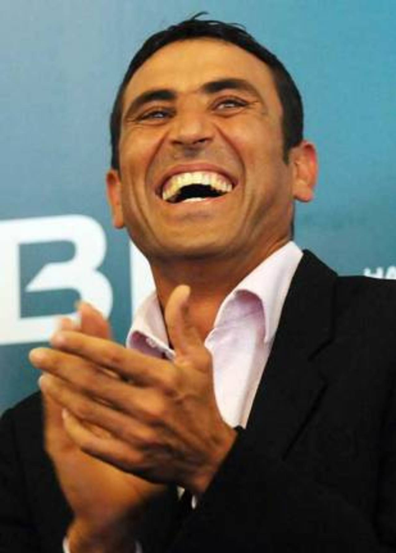 Younis Khan is all smiles at a media function, Karachi, June 26, 2009