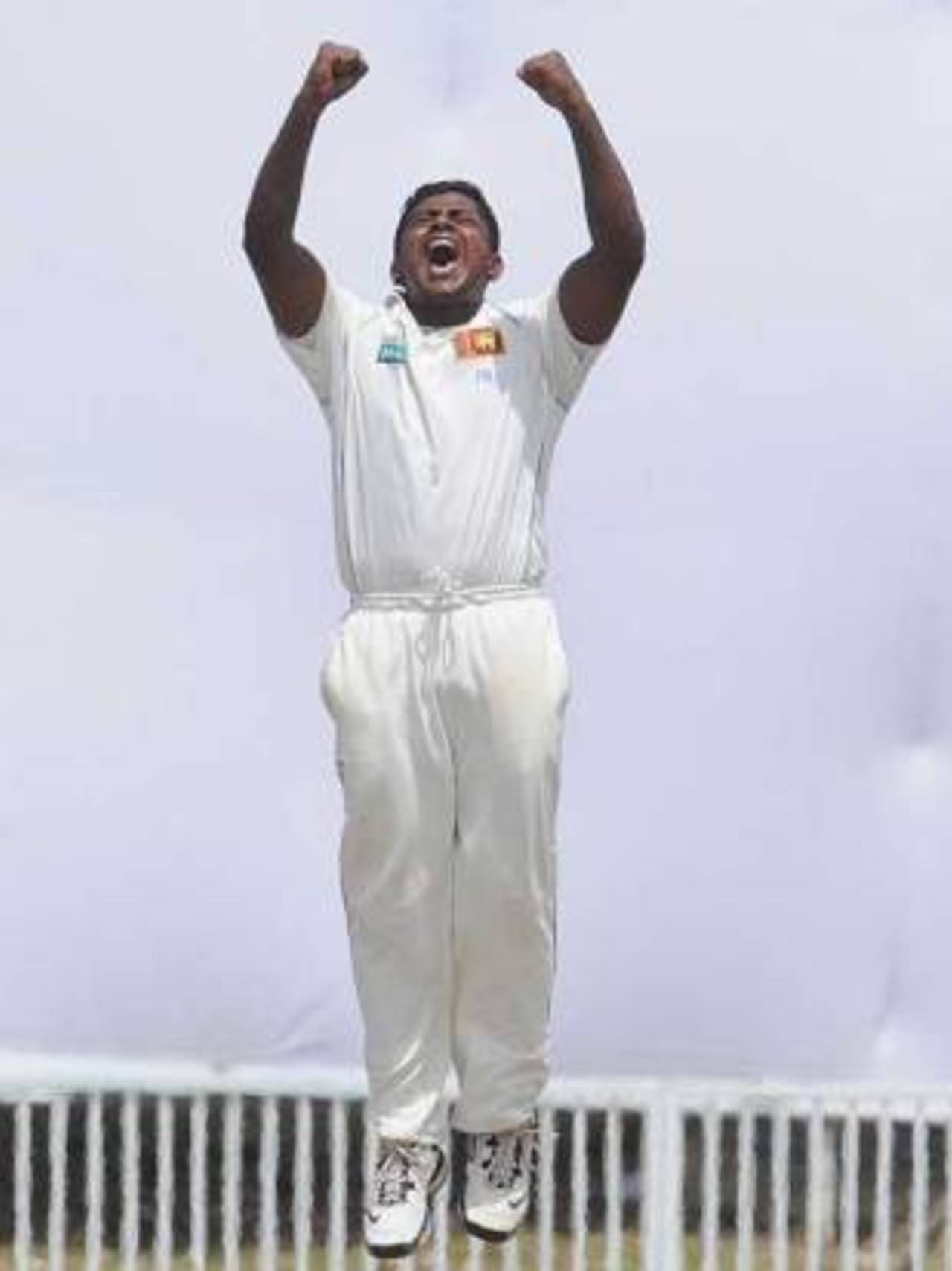 Rangana Herath jumps for joy, Sri Lanka v Pakistan, 1st Test, Galle, 4th day, July 7, 2009