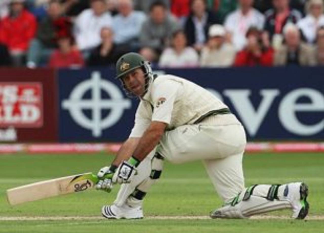 Ricky Ponting sweeps, England v Australia, 1st Test, Cardiff, 2nd day, July 9, 2009