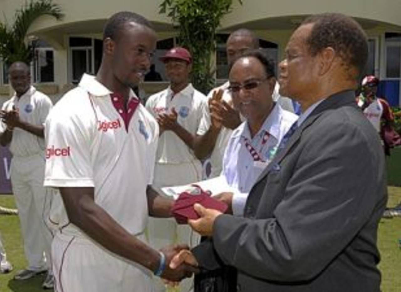 Kemar Roach receives his Test cap from WICB President Julian Hunte, West Indies v Bangladesh, 1st Test, St Vincent, 1st day, July 9, 2009