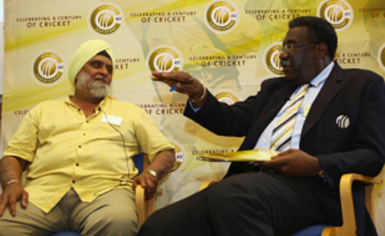 Clive Lloyd, pictured here with Bishan Bedi, has failed in his second bid for the WICB presidency&nbsp;&nbsp;&bull;&nbsp;&nbsp;Getty Images