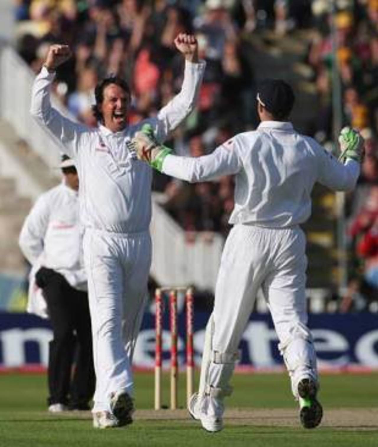 Graeme Swann celebrates after removing Simon Katich, England v Australia, 3rd Test, Edgbaston, 1st day, July 30, 2009