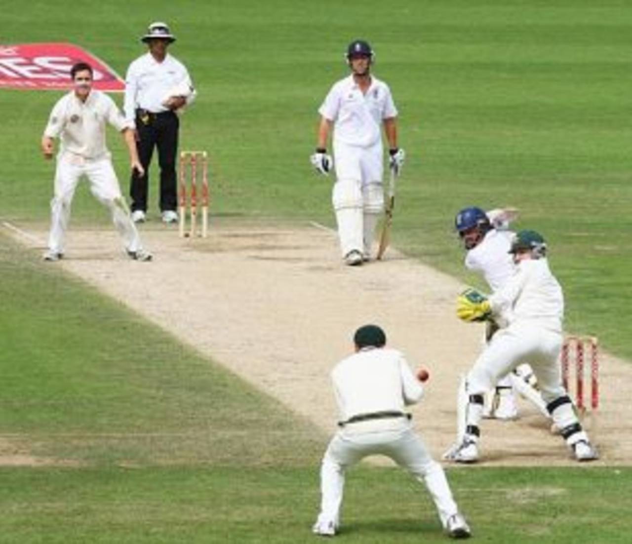 Andrew Strauss edges to slip, England v Australia, 5th Test, The Oval, 3rd day, August 22, 2009