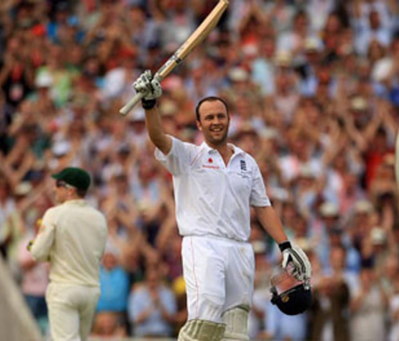 Jonathan Trott celebrates his maiden Test century, England v Australia, 5th Test, The Oval, 3rd day, August 22, 2009