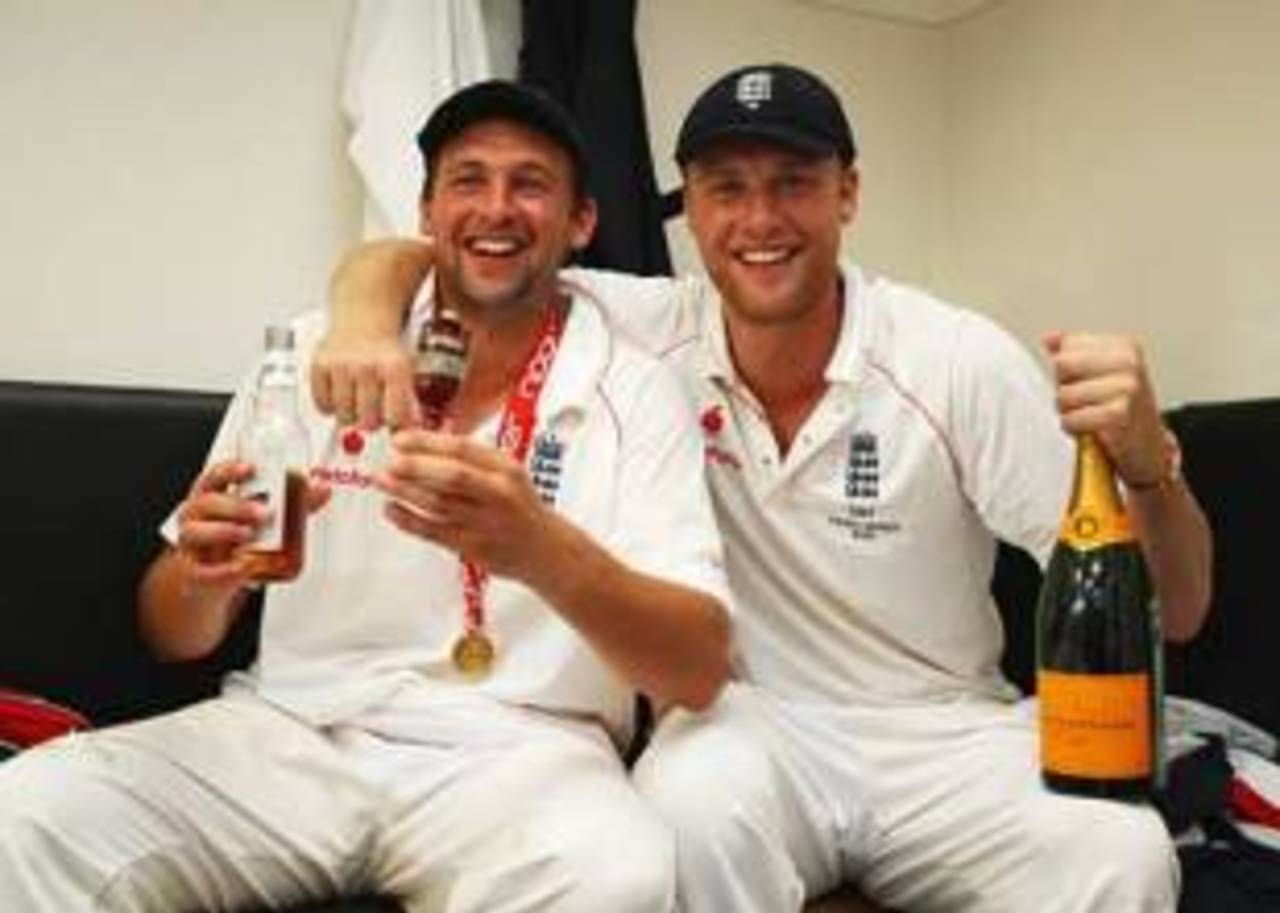 Great mates: Steve Harmison and Andrew Flintoff savour victory, England v Australia, 5th Test, The Oval, 4th day, August 23, 2009