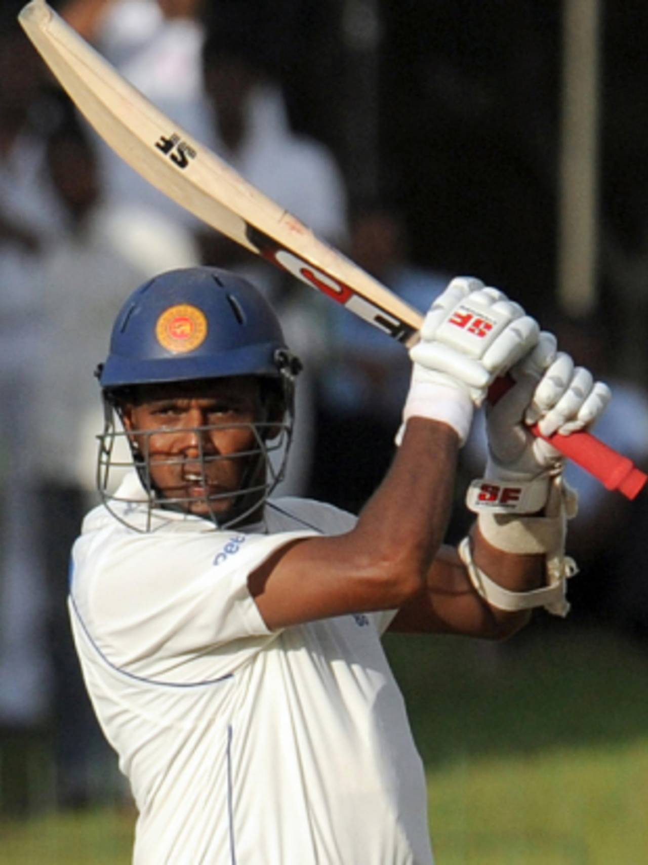 Thilan Samaraweera punishes a stray delivery, Sri Lanka v New Zealand, 2nd Test, SSC, Colombo, 1st day, August 26, 2009  