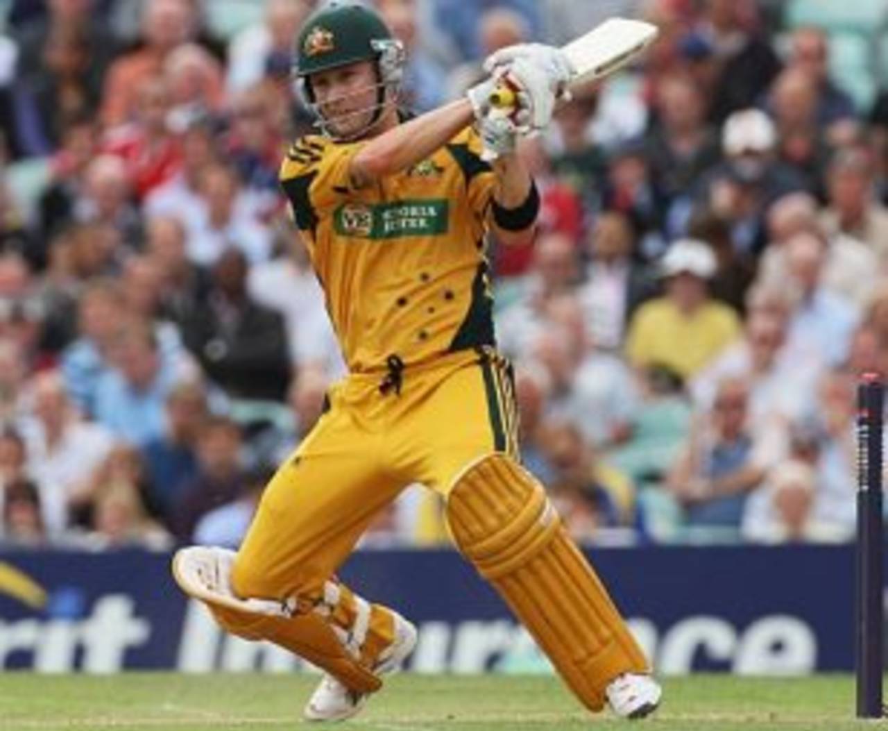 Michael Clarke pulls from deep in his crease, England v Australia, 1st ODI, The Oval, September 4, 2009