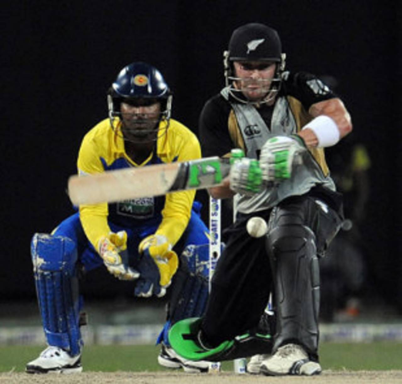 Brendon McCullum looks to sweep, Sri Lanka v New Zealand, 2nd Twenty20, Colombo, September 4, 2009