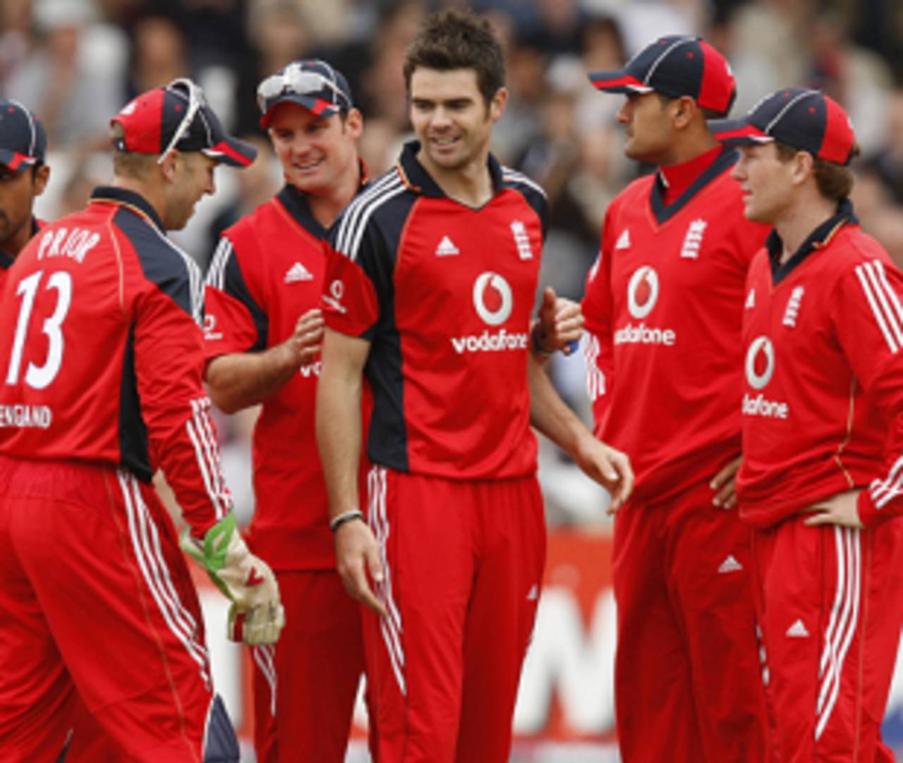 James Anderson gets the congratulations after removing Shane Watson, England v Australia, 6th ODI, Trent Bridge, September 17, 2009