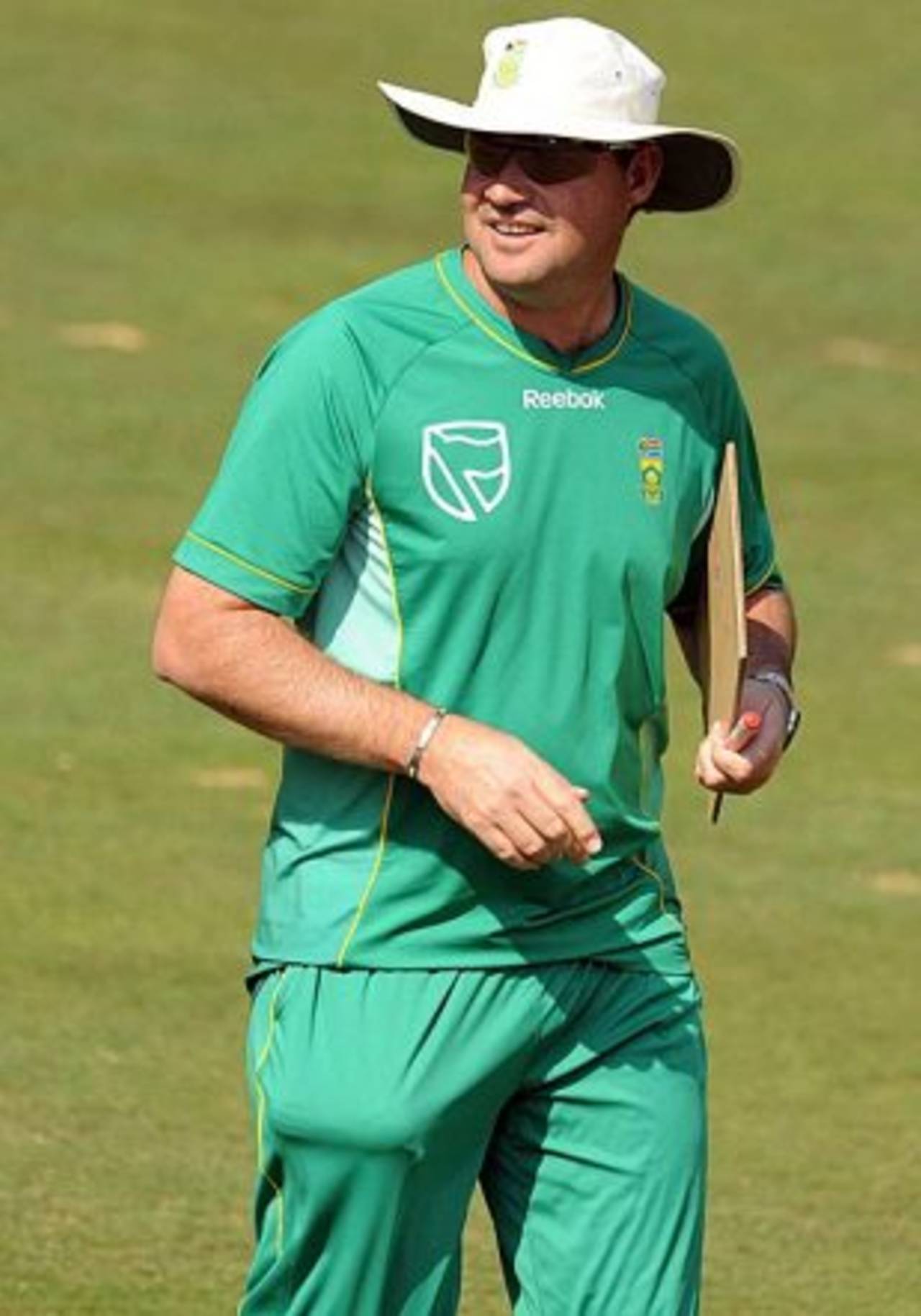 Mickey Arthur strolls around Supersport Park with his pen and notepad, Centurion, September 21, 2009