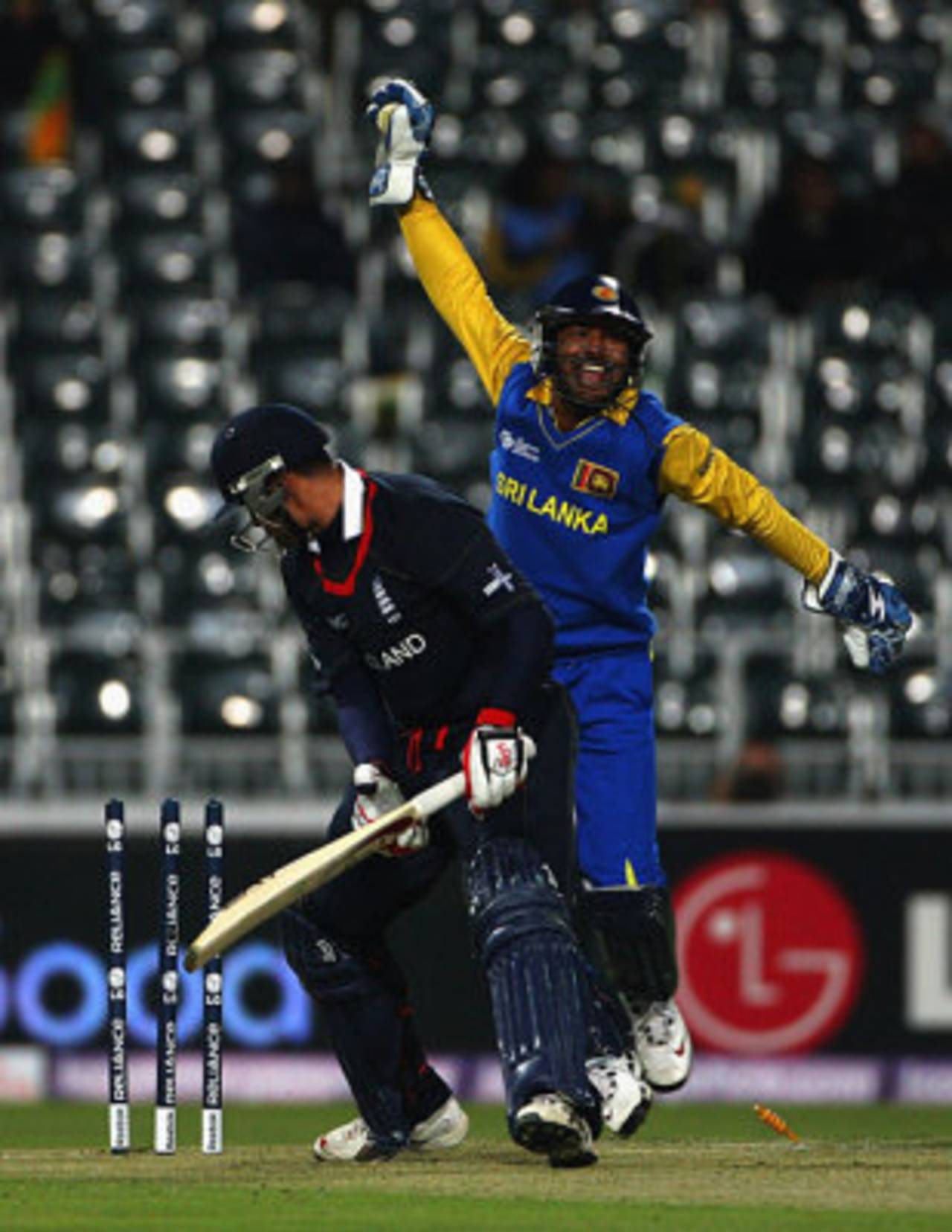 Kumar Sangakkara stumps Owais Shah, England v Sri Lanka, ICC Champions Trophy, Group B, Johannesburg, September 25, 2009