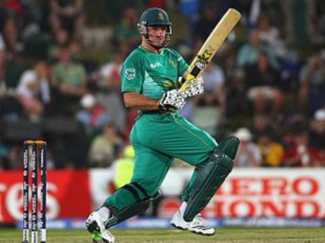 Graeme Smith dispatches one behind square, South Africa v England, ICC Champions Trophy, Group B, Centurion, September 27, 2009