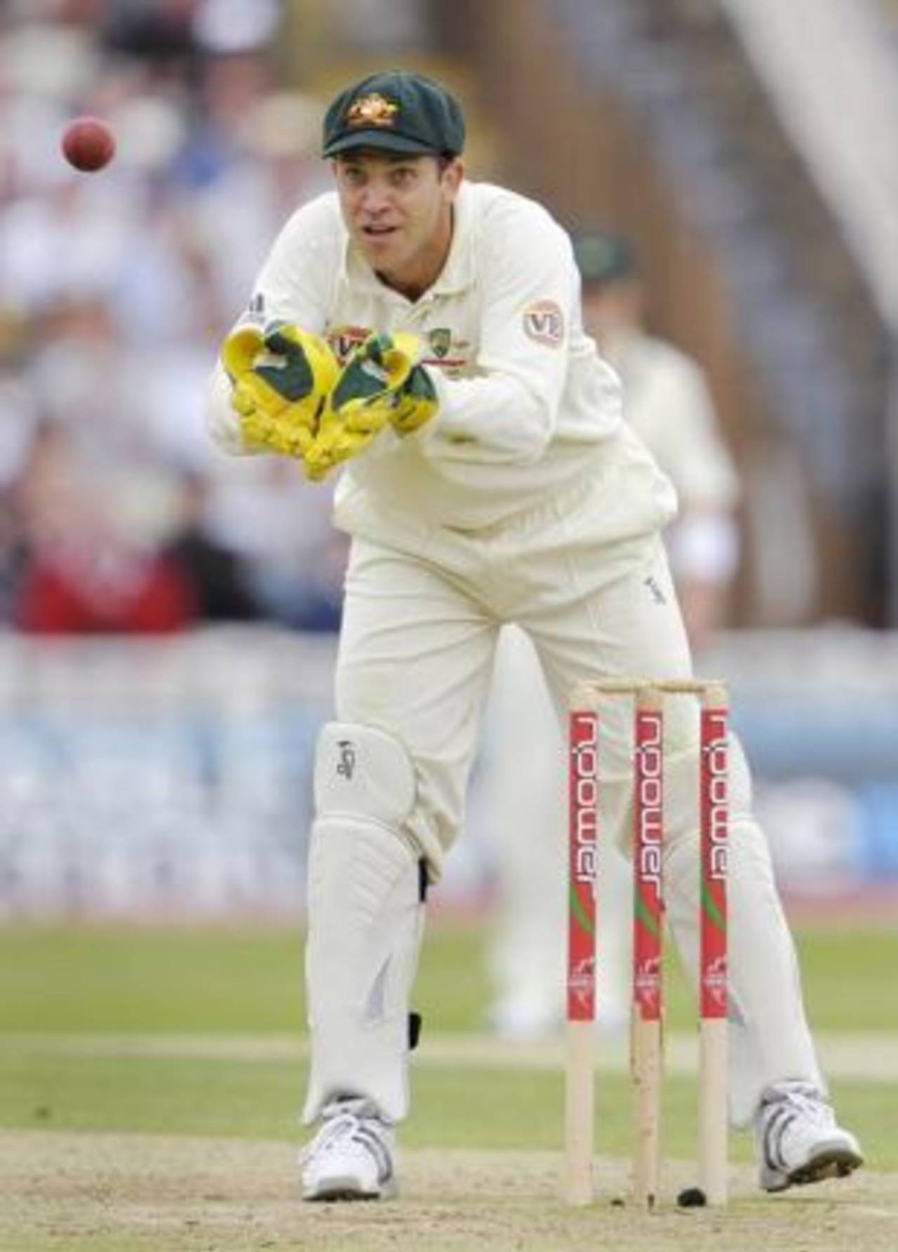 Graham Manou receives a ball from the outfield, England v Australia, 3rd Test, Edgbaston, 2nd day, July 31, 2009