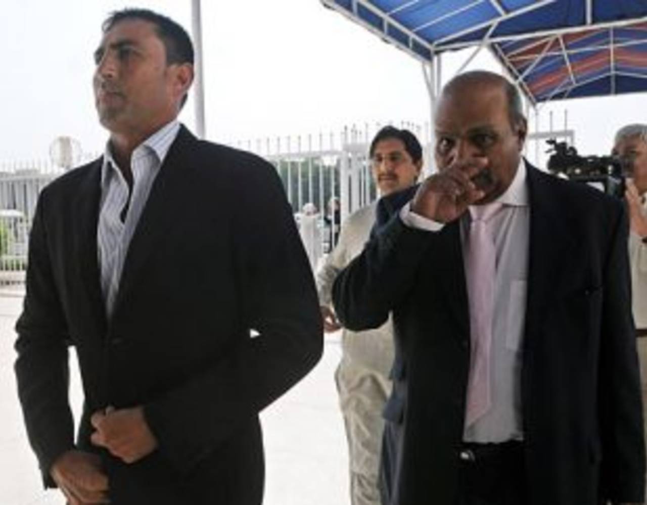 Younis Khan has been accused of "infighting" by the PCB&nbsp;&nbsp;&bull;&nbsp;&nbsp;AFP