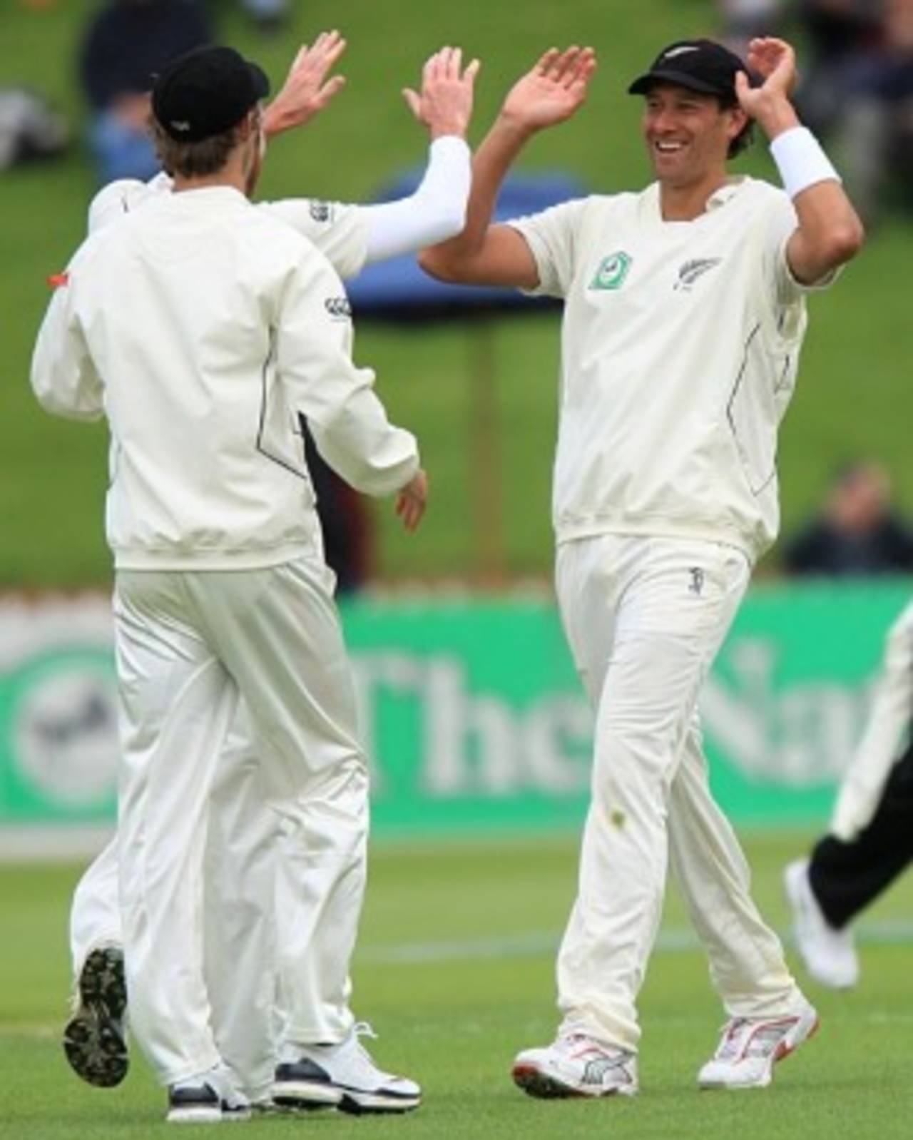 Daryl Tuffey was playing a Test after five years, New Zealand v Pakistan, 2nd Test, Wellington, 1st day, December 3, 2009