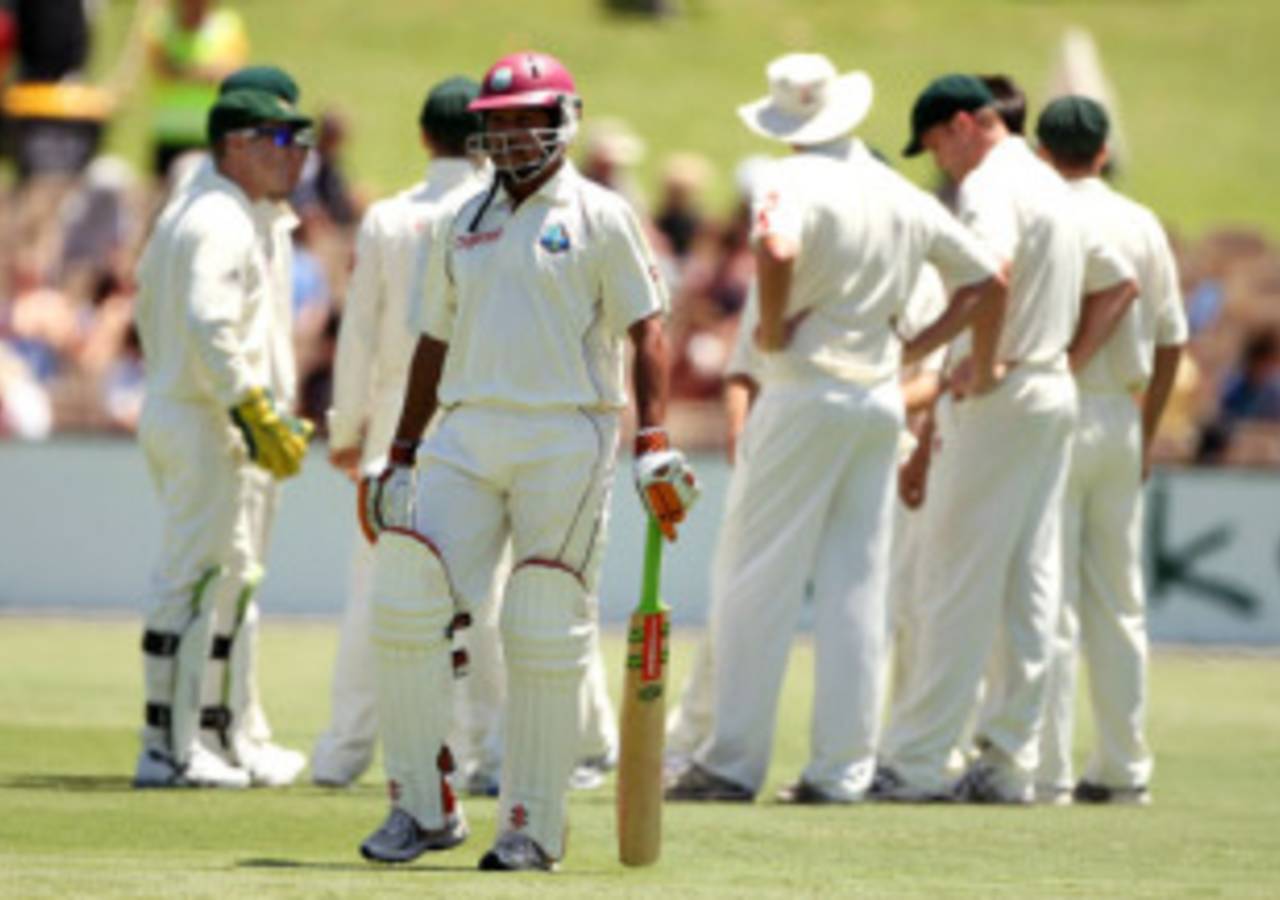 Ramnaresh Sarwan was disappointed to fall to Mitchell Johnson, Australia v West Indies, 2nd Test, 4 December 2009