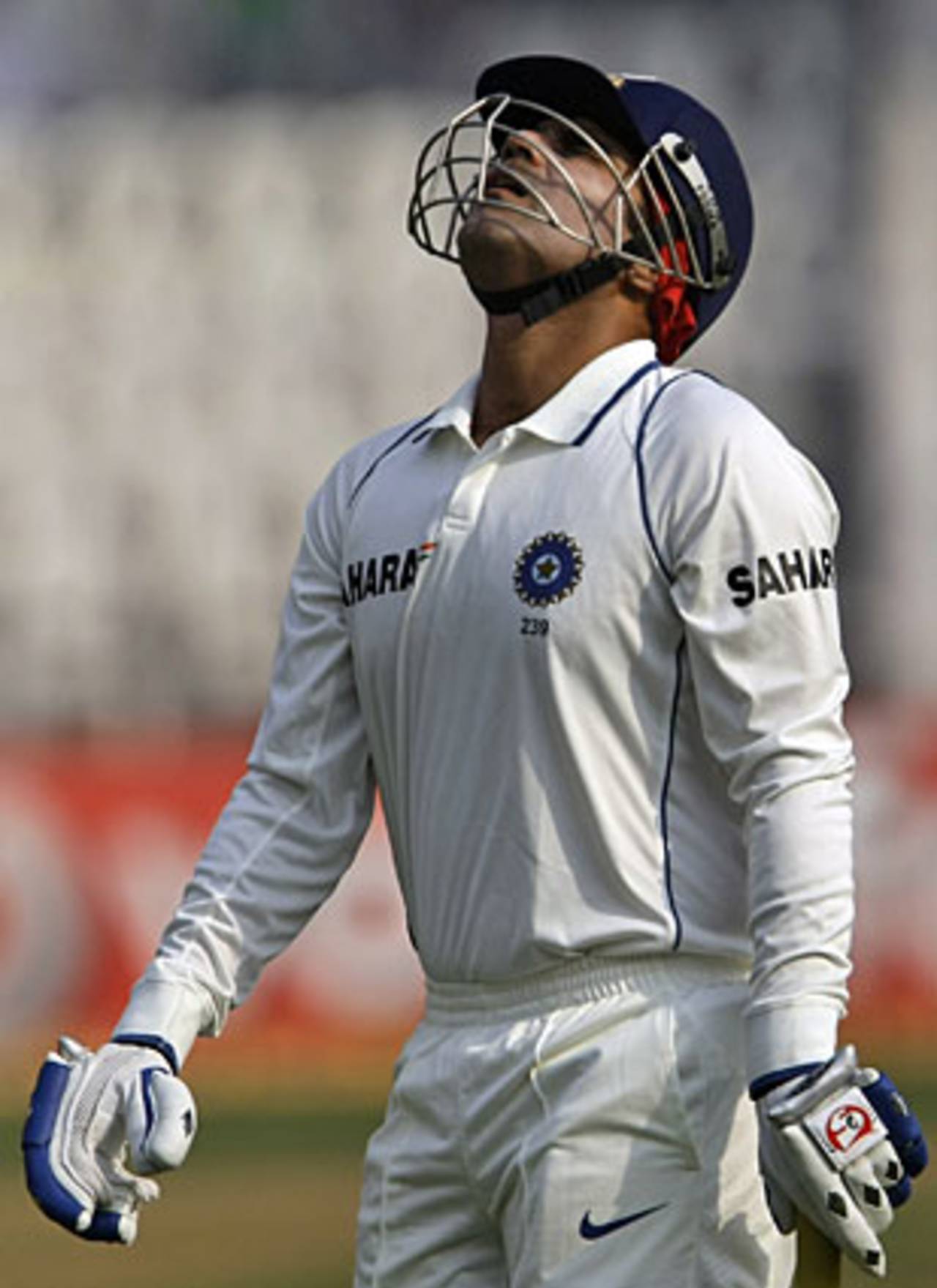 Virender Sehwag missed his triple-century, India v Sri Lanka, 3rd Test, Mumbai, 3rd day, December 4, 2009