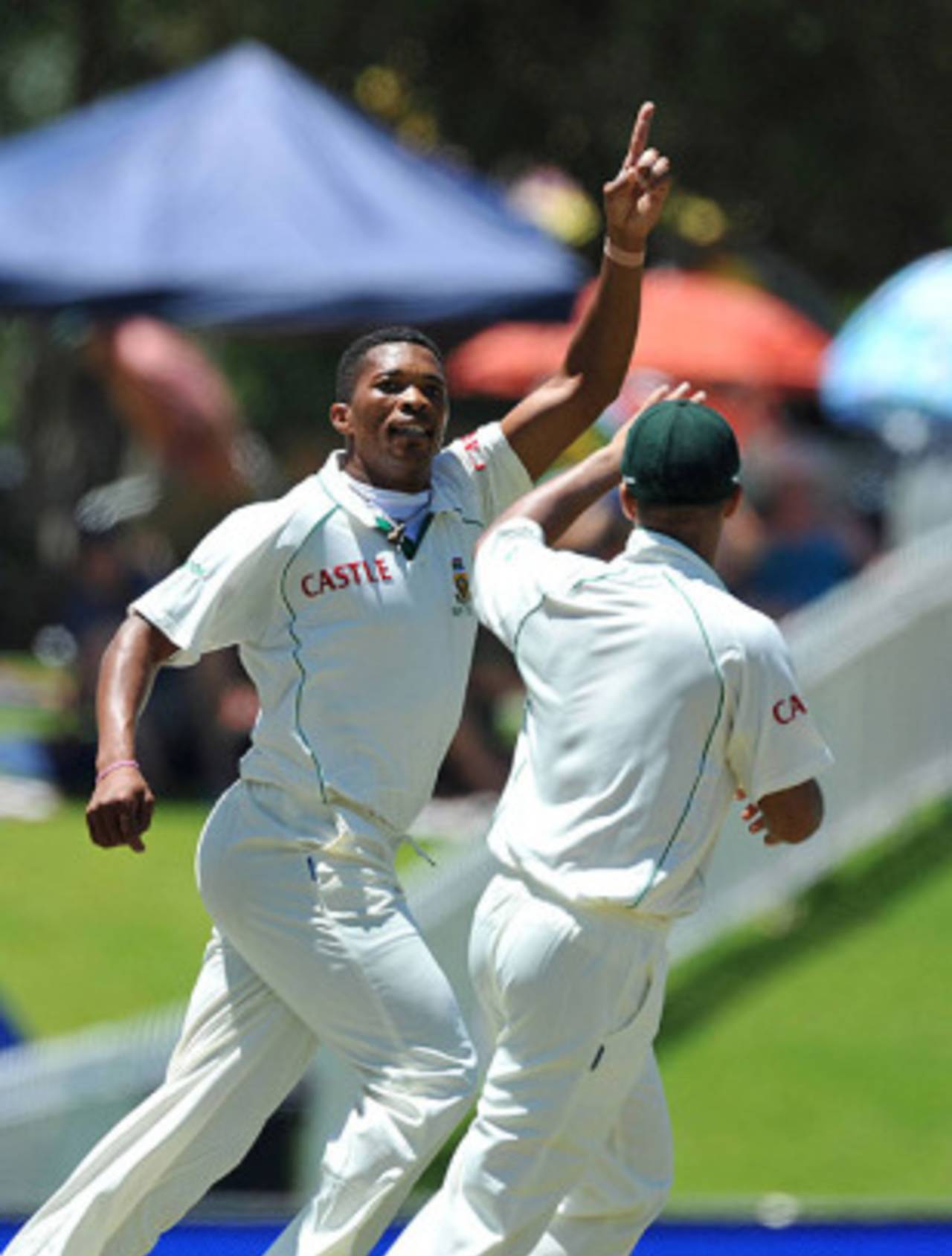 Makhaya Ntini marked his 100th Test with the big wicket of Andrew Strauss, South Africa v England, 1st Test, Centurion, December 18, 2009